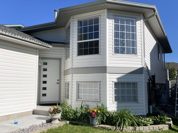 Full home exterior clean